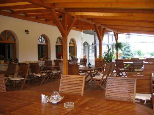 Sziget Hotel&Restaurant Tarjan Fasilitas foto